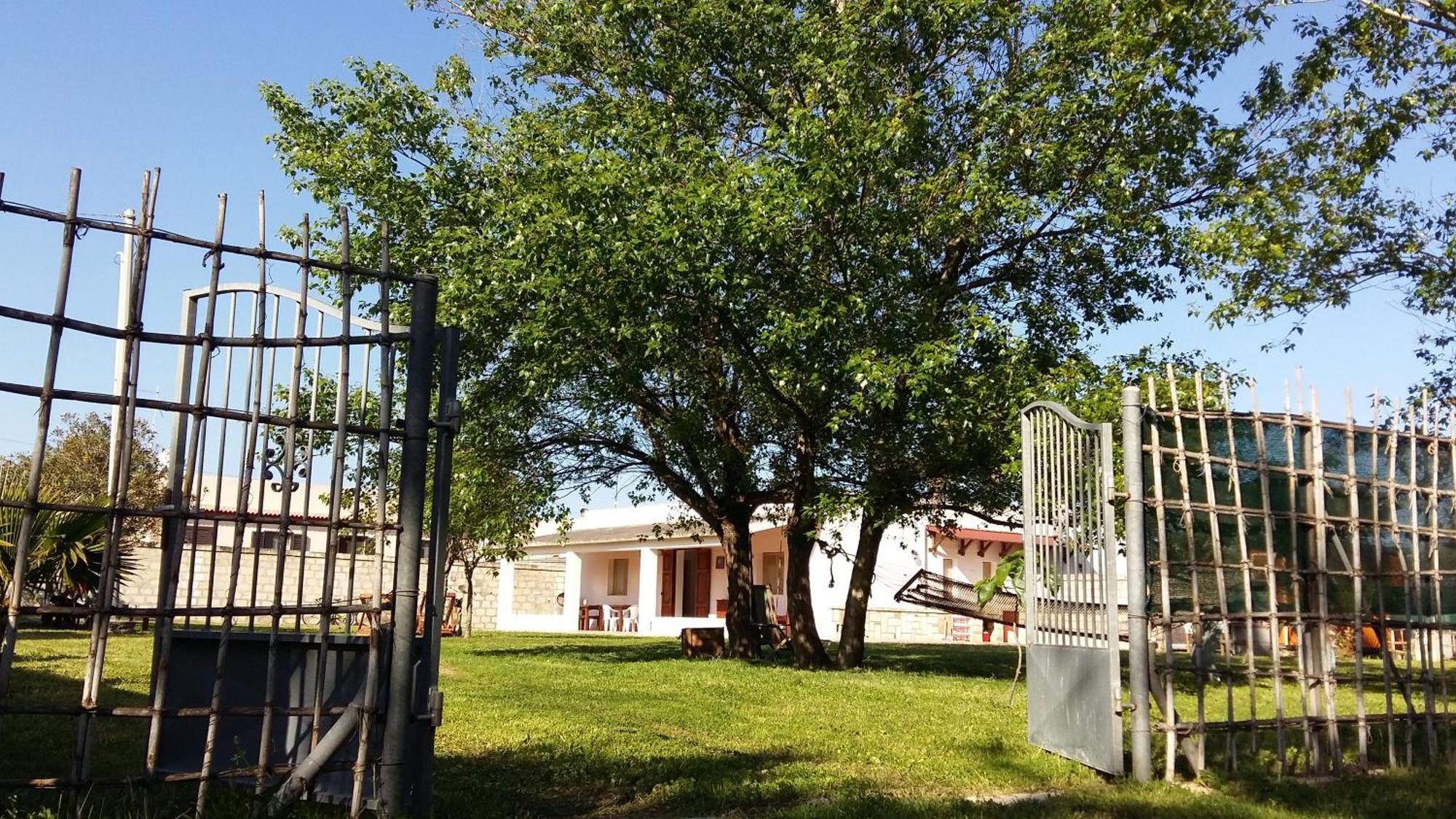 Villa Luna A Pochi Passi Dalla Spiaggia アヴォラ エクステリア 写真